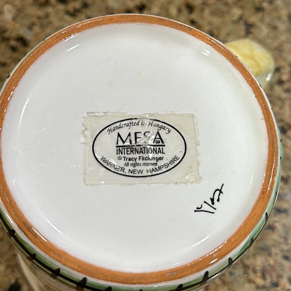 Hand Painted Tennis Mug - Picture 6 of 10